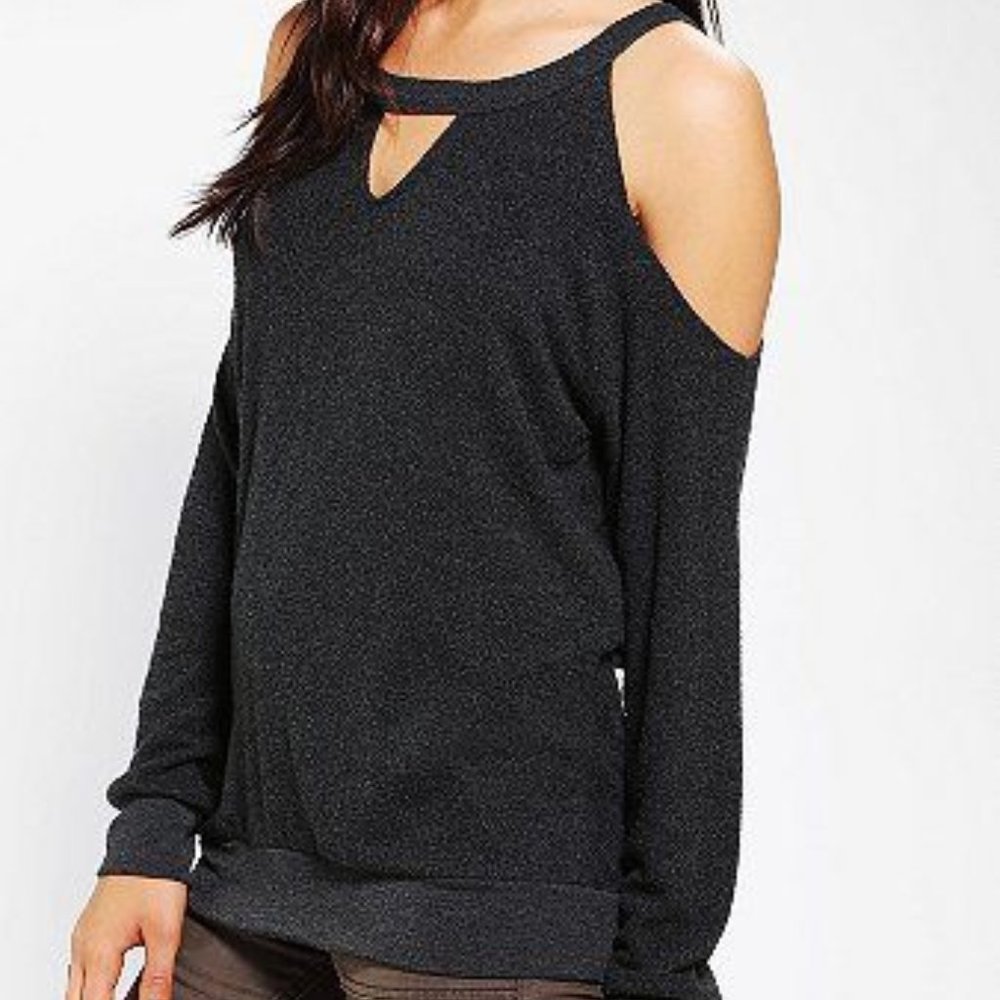 Sparkle & Fade Cold Shoulder Keyhole Top Gray